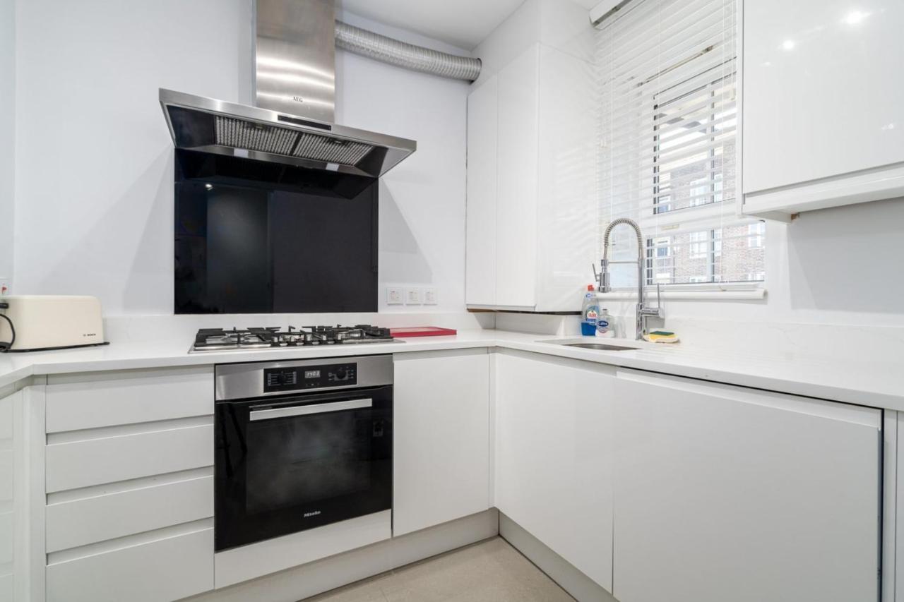 Apartament Guestready - A British Charm In South Bank Londyn Zewnętrze zdjęcie